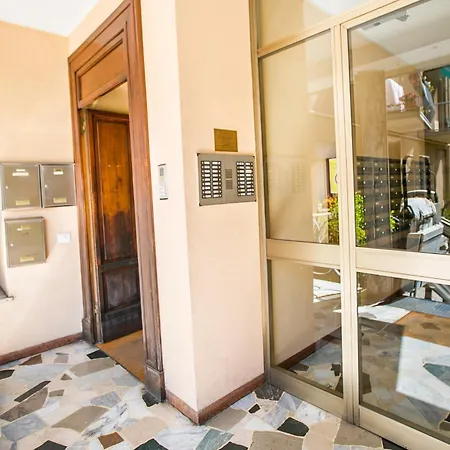 Dom wakacyjny 10floor Private Parking