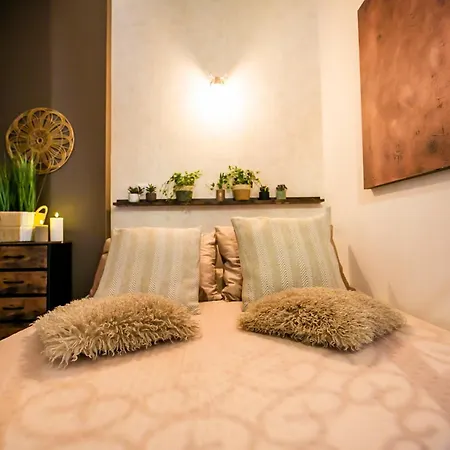 10floor Private Parking