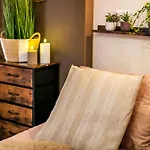 Ferienhaus 10floor Private Parking Como