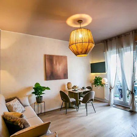 10floor Private Parking