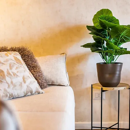 10floor Private Parking