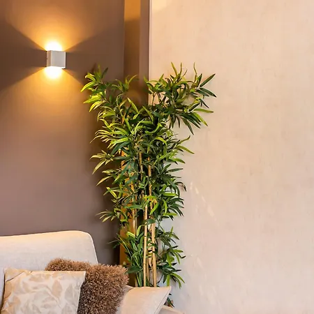 10floor Private Parking